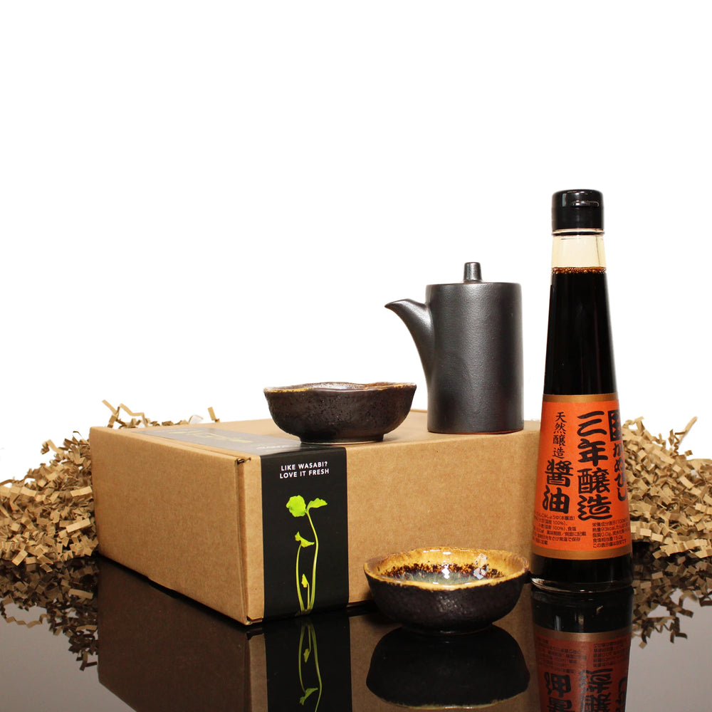 3 Year Aged Soy Sauce with Pourer & Dishes