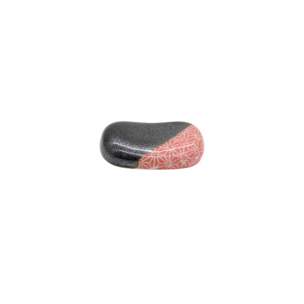 Chopstick Rest - Pebble Gunmetal Grey & Coral